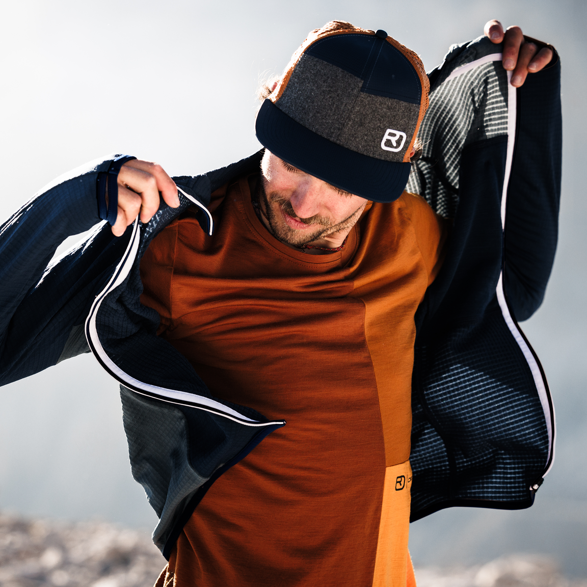 FLEECE LIGHT GRID HOODED JKT