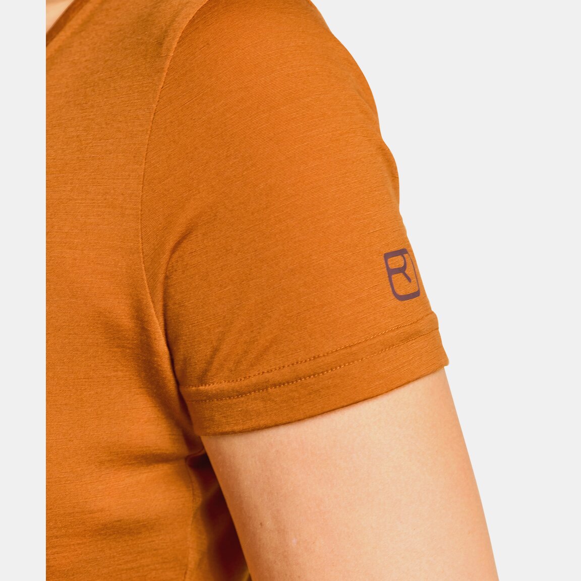 120 COOL TEC LEAF LOGO TS