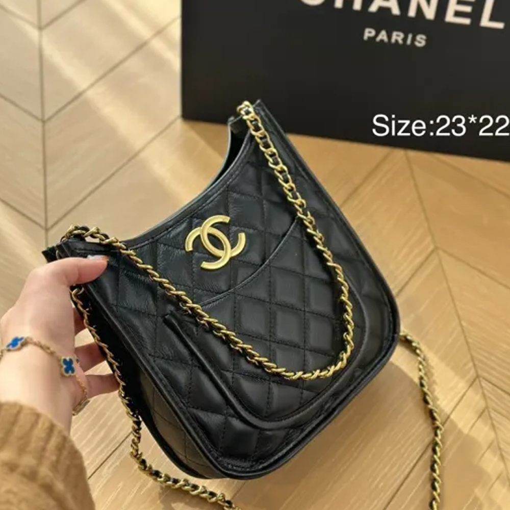 Chanel Chain Bag 010 DB512 23cm