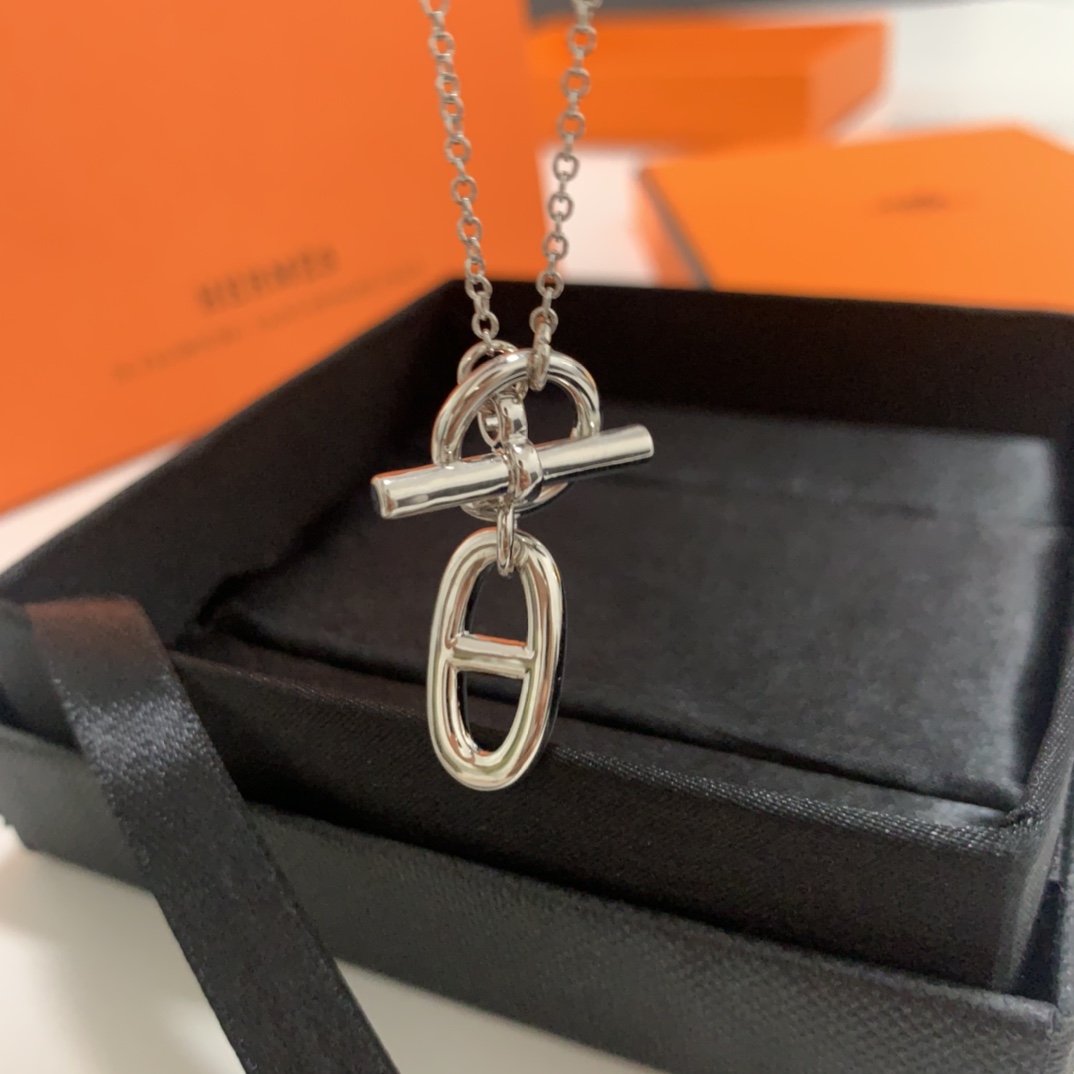 Hermes Pig Nose Necklace