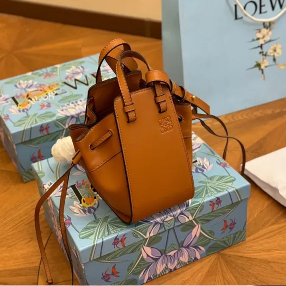 Loewe Hammock Bag 002 LLS051 20cm