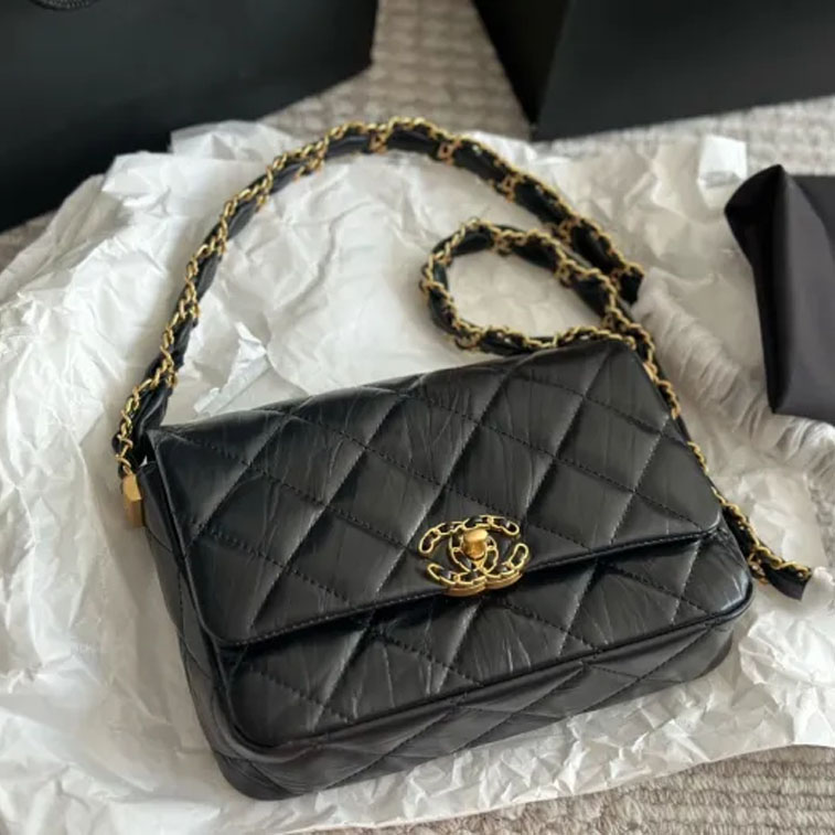 Chanel Shoulder Bag 038 DB562 20cm