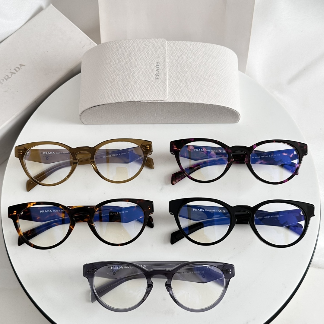 Prada Sunglasses PRA11VD SM021