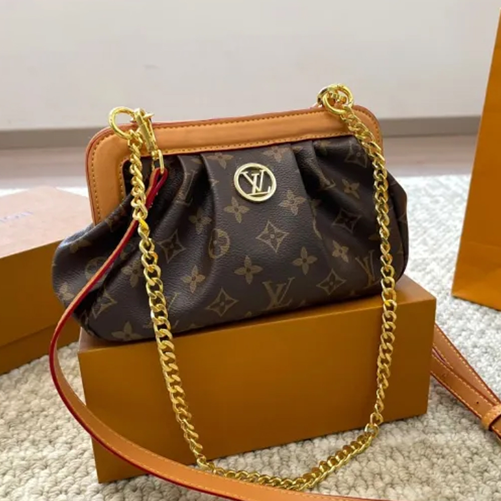 LV East West Bag 017 DB531 21cm