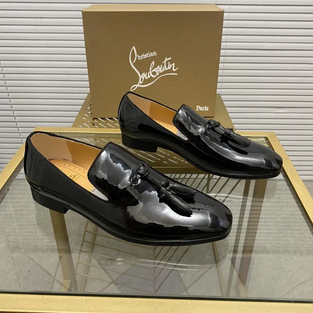 Christian Louboutin 053 Casual shoes HL003