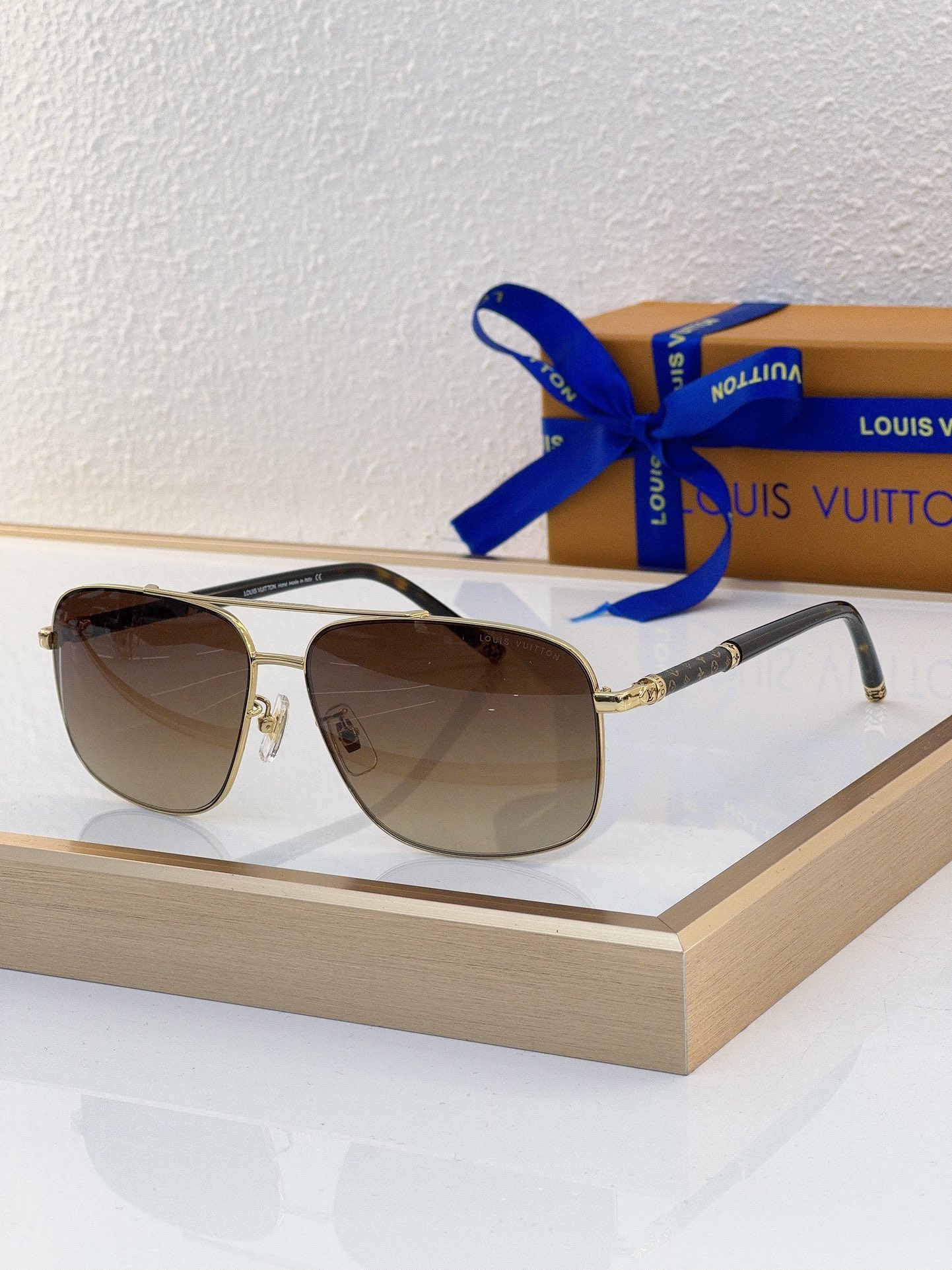 Louis Vuitton LV Sunglasses