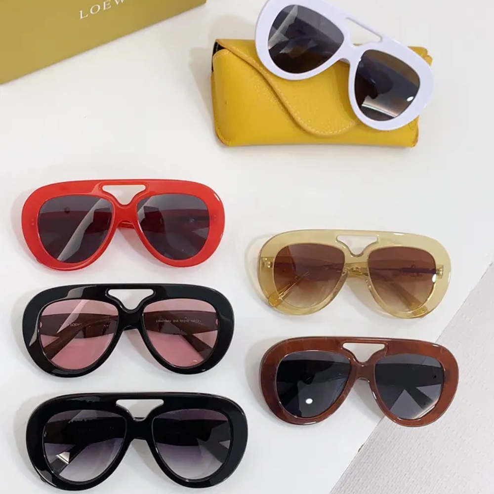 Loewe Sunglasses LW40144U SM041