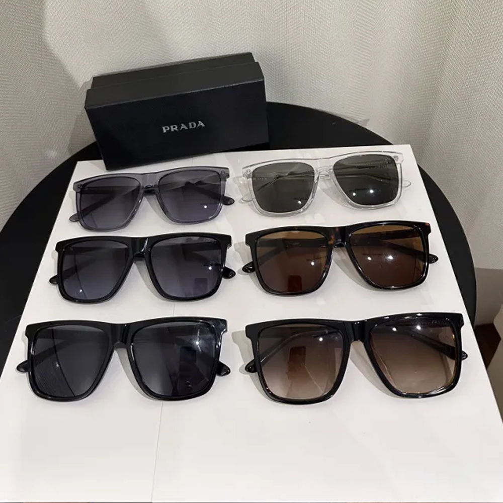 Prada Sunglasses PR88ZS SM021