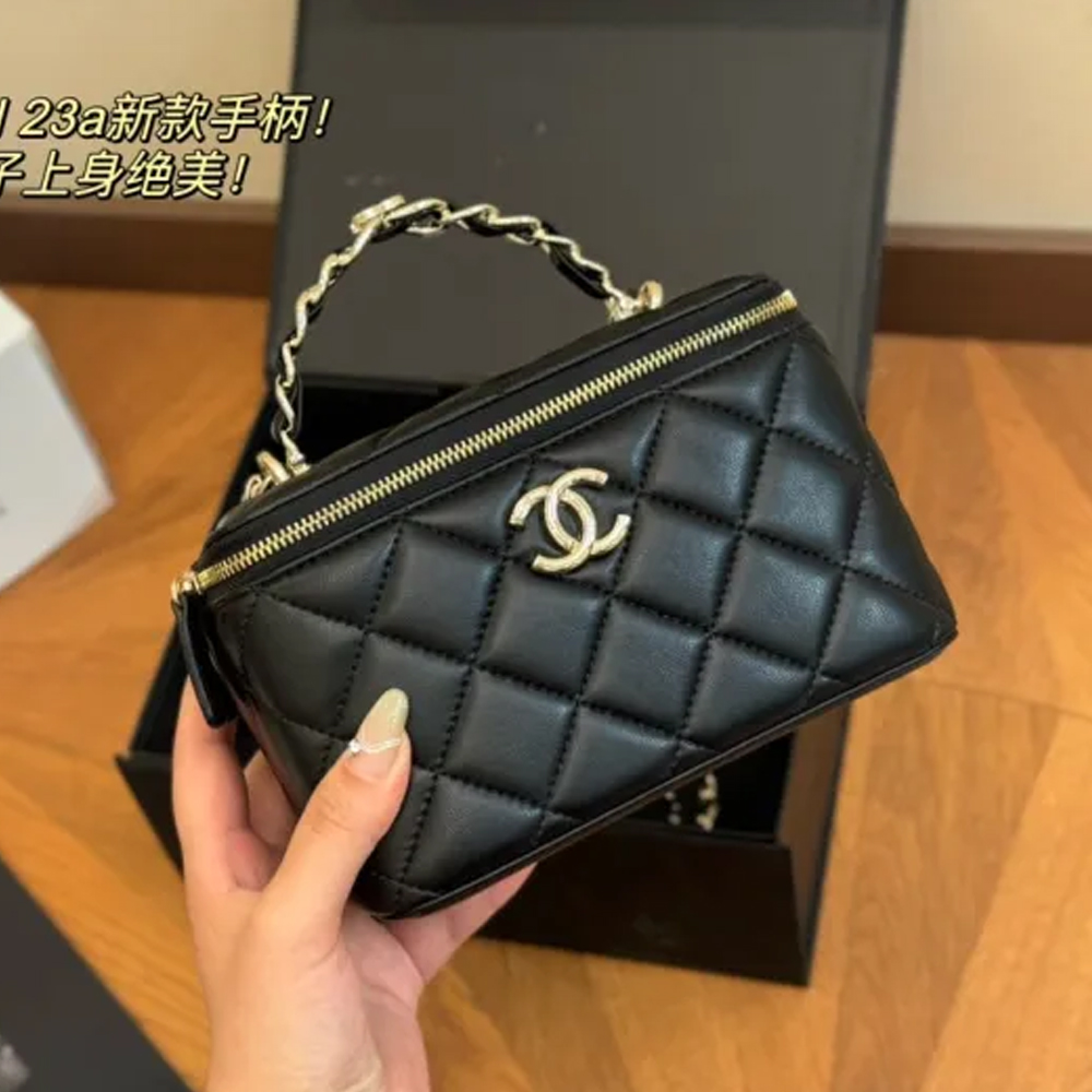 Chanel Handbag 001 LLS571 17cm