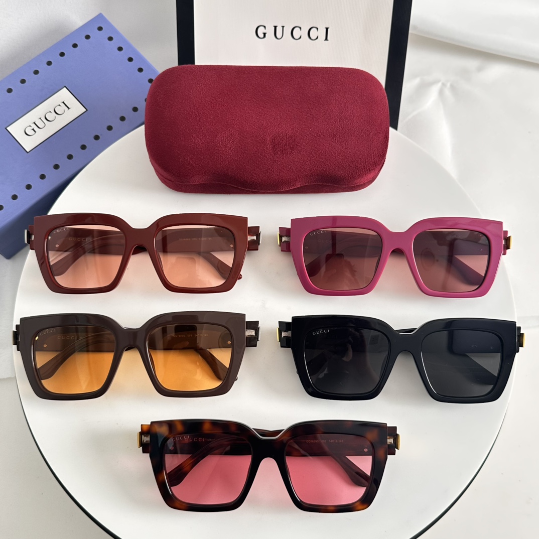 Gucci Sunglasses GG1689S SM031