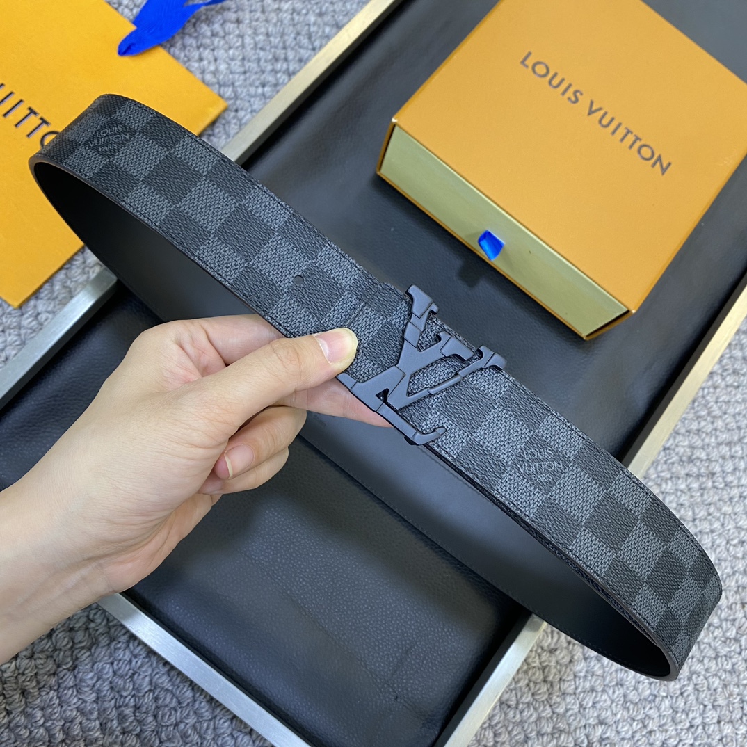 Louis Vuitton LV Leather Belts 1:1 Mirror Version