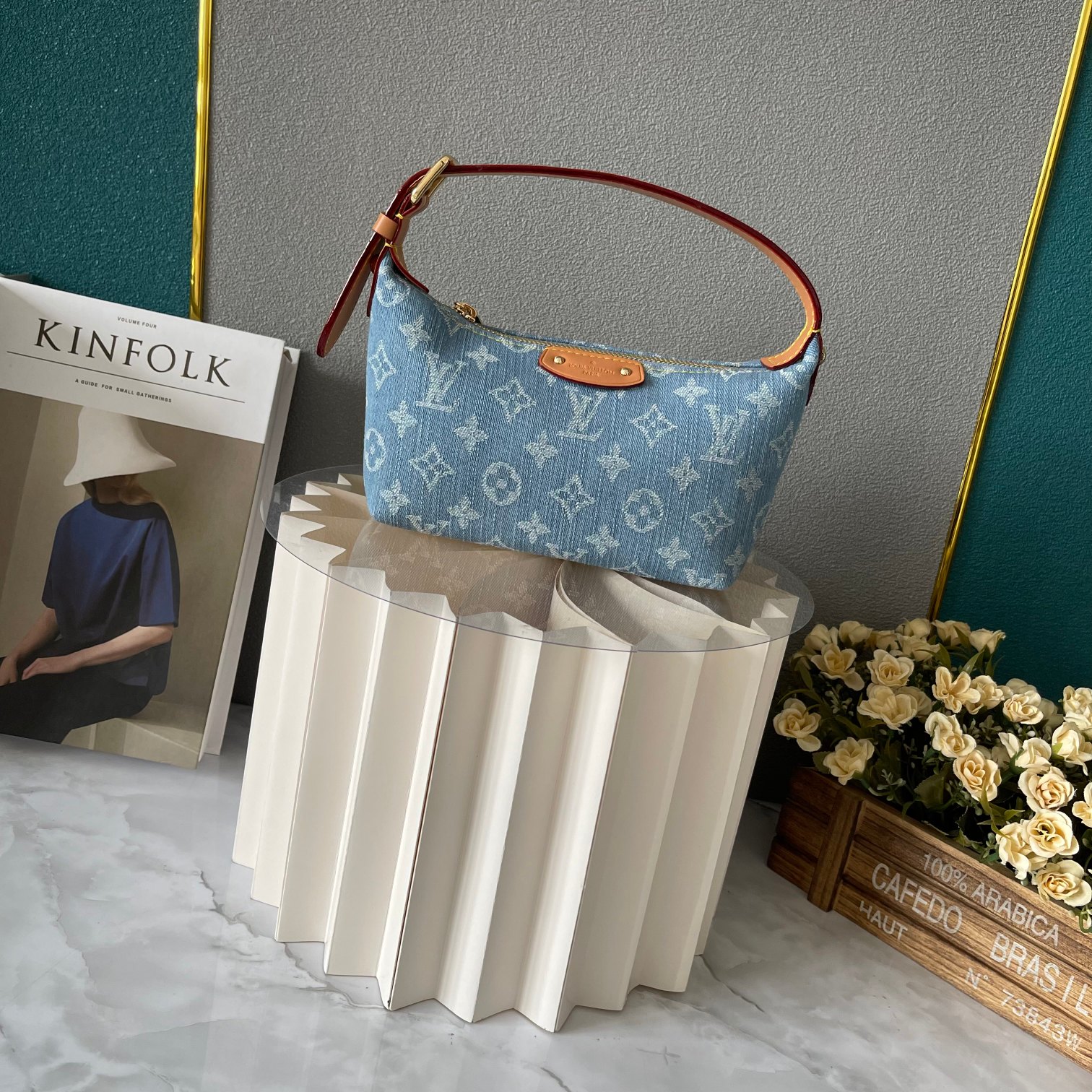 LV Hills Pochette Bag M82949 LM021 20.5cm