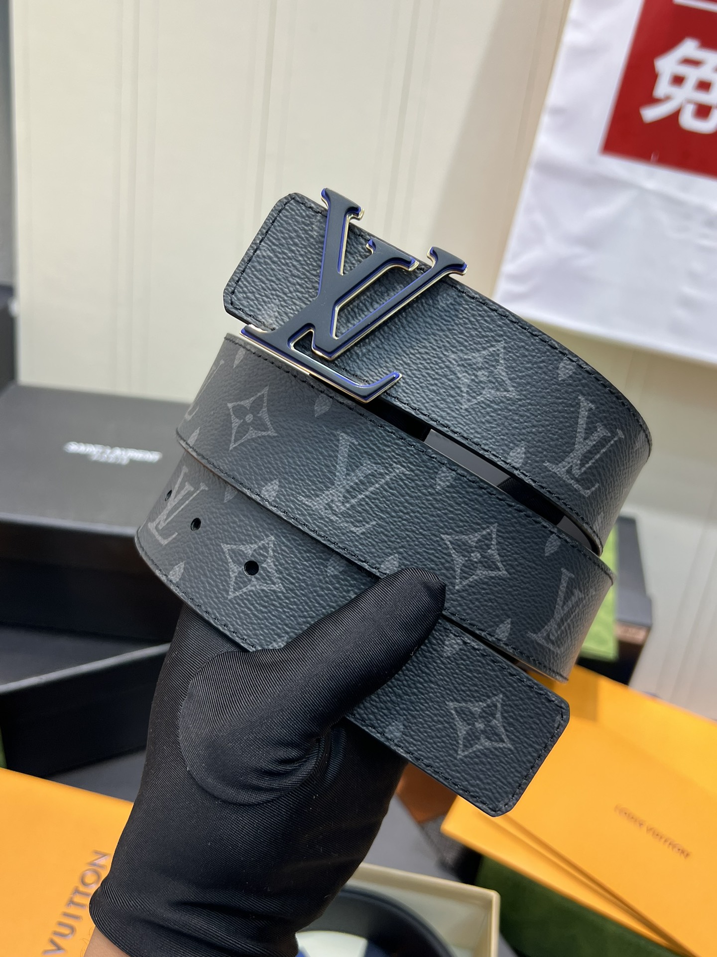 Louis Vuitton LV Leather Belts 1:1 Mirror Version