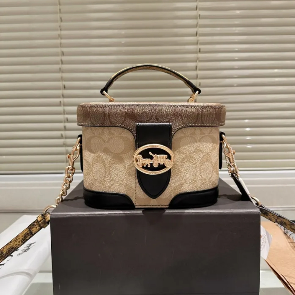 COACH GEORGIE Cosmetic Bag 026 LLS561 21cm