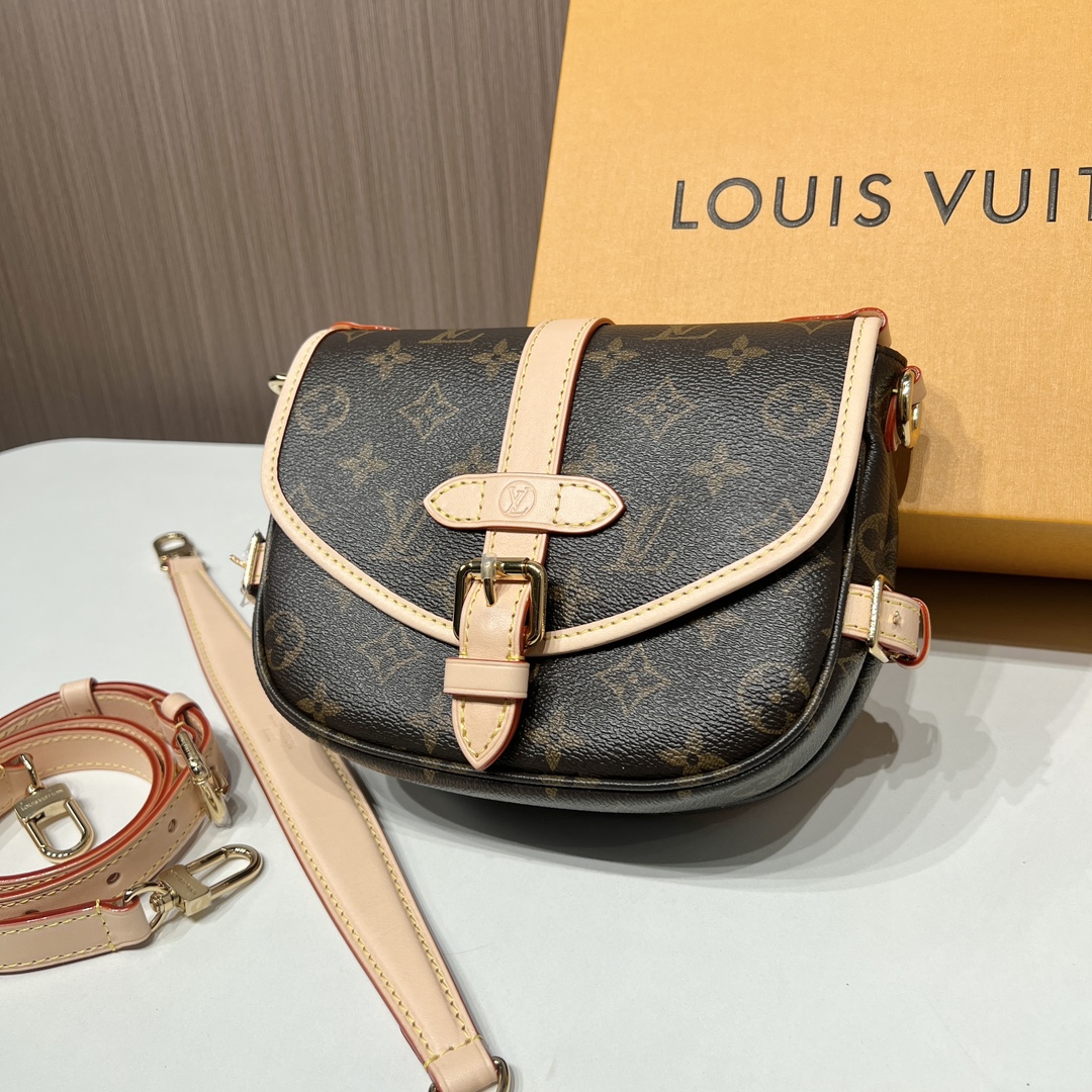 Louis Vuitton Saumur BB Bag锛�10A锛�
