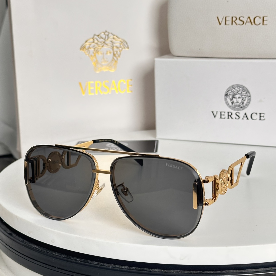 Versace Sunglasses VE4706 SM051