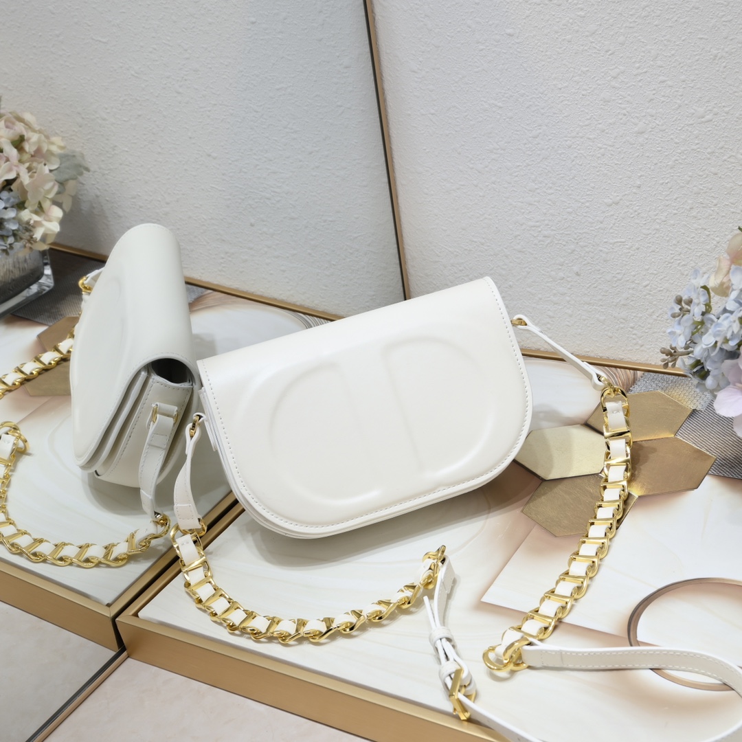 Dior CD Signature Bag With Strap 5777 XB002 21cm