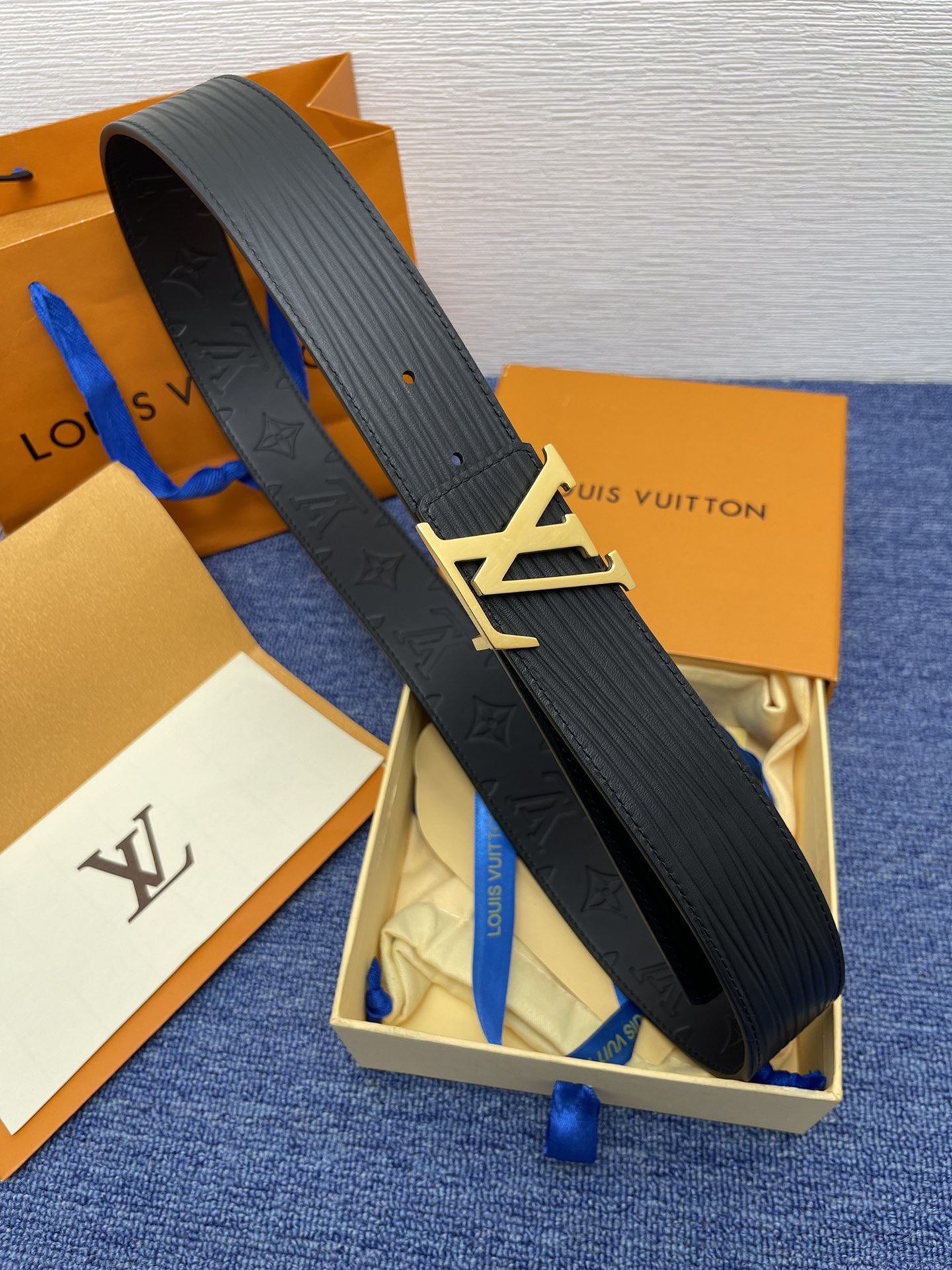 Louis Vuitton LV Leather Belts 1:1 Mirror Version