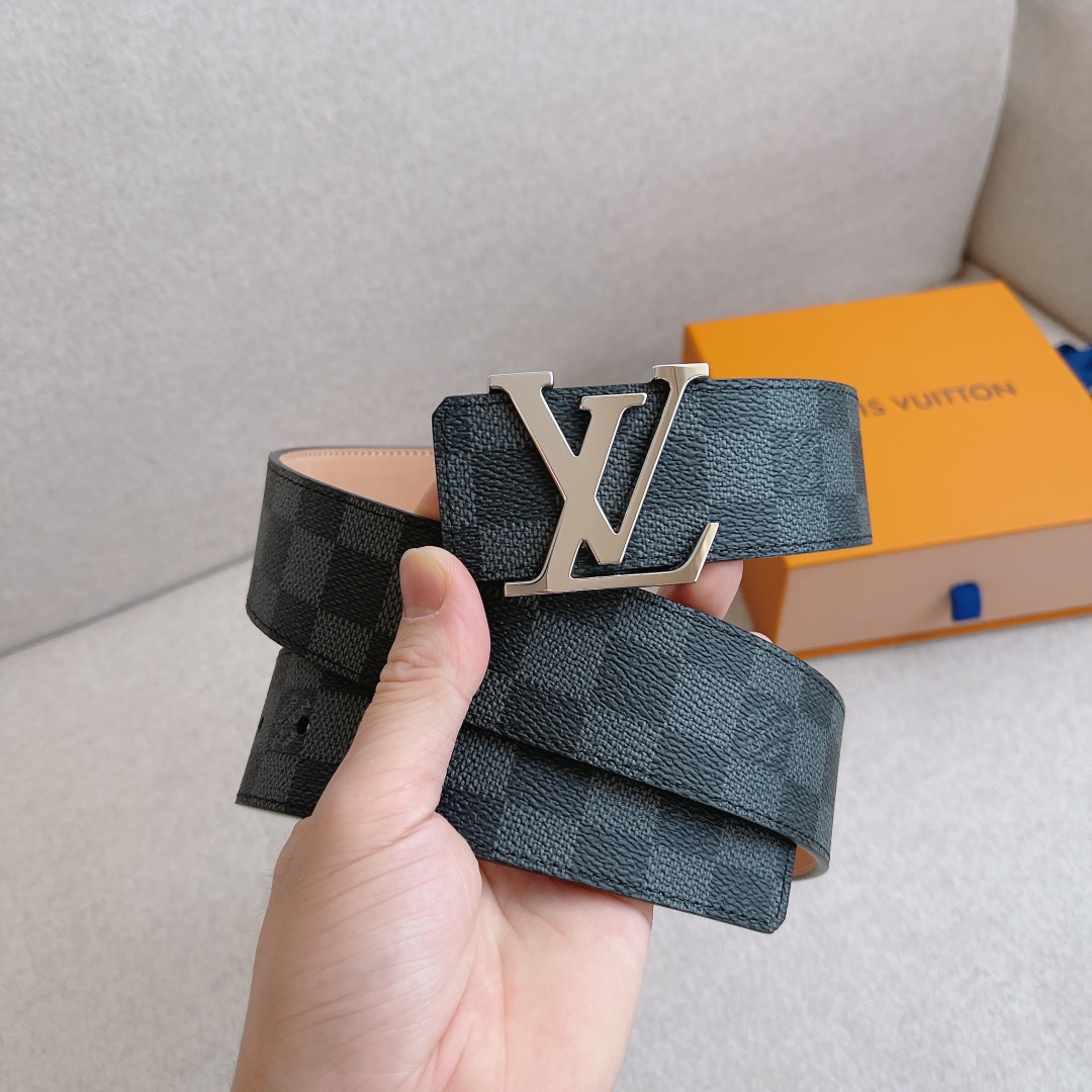 Louis Vuitton LV Leather Belts 1:1 Mirror Version