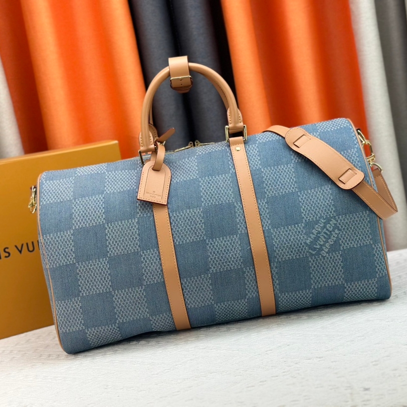 Louis Vuitton Keepall Bandouli猫re 50 travel bag