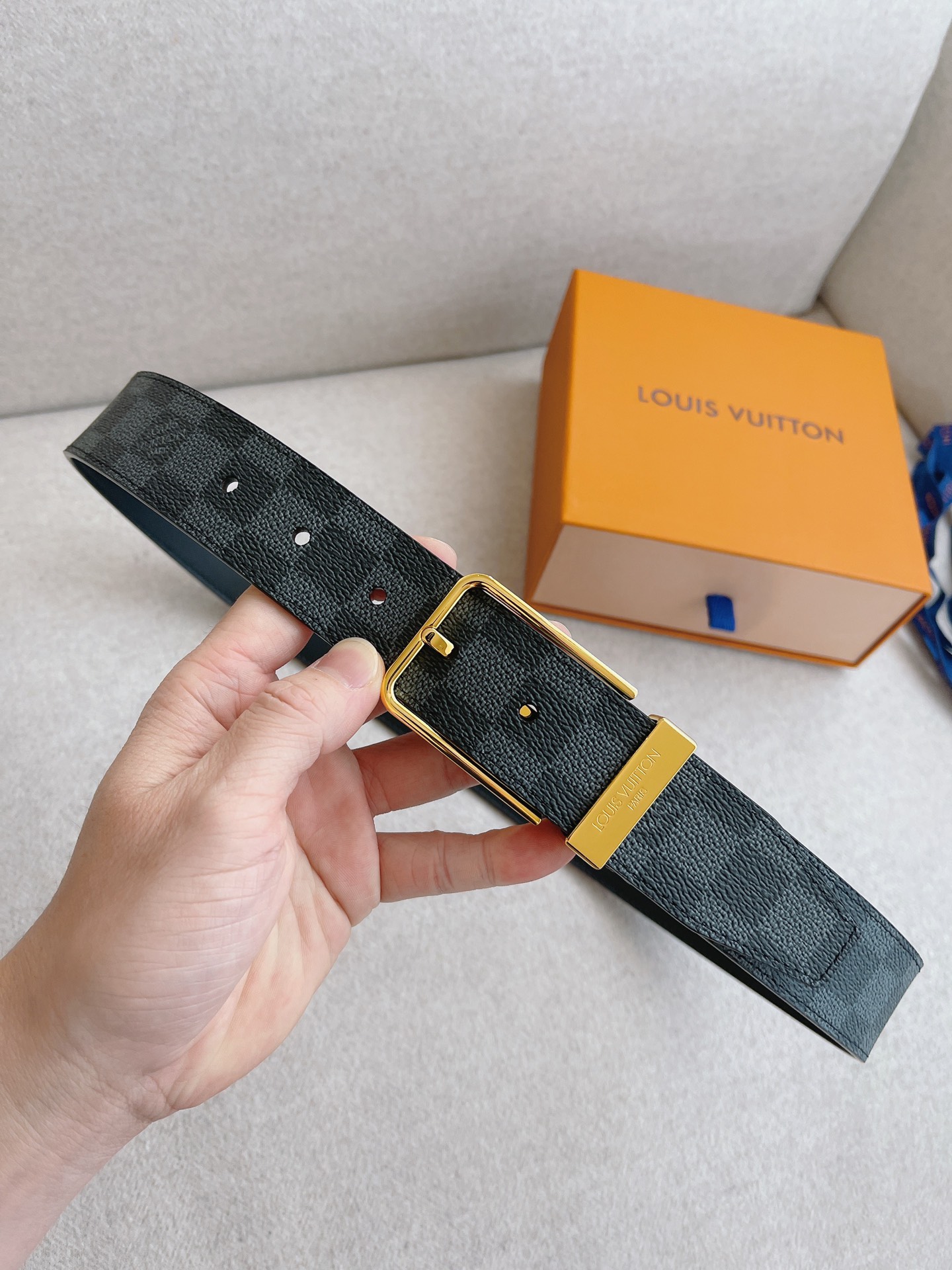 Louis Vuitton LV Leather Belts 1:1 Mirror Version