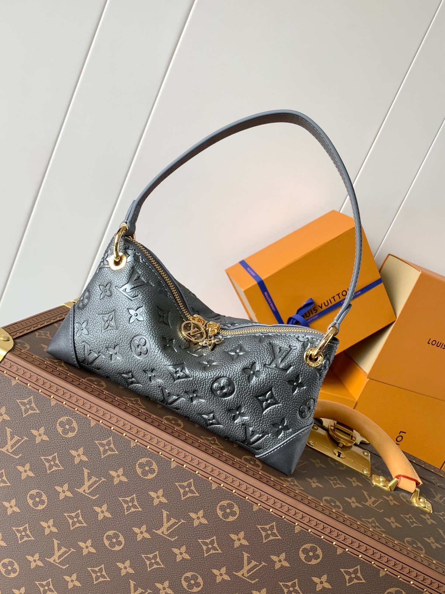 Louis Vuitton Monogram Empreinte Pochette Bag