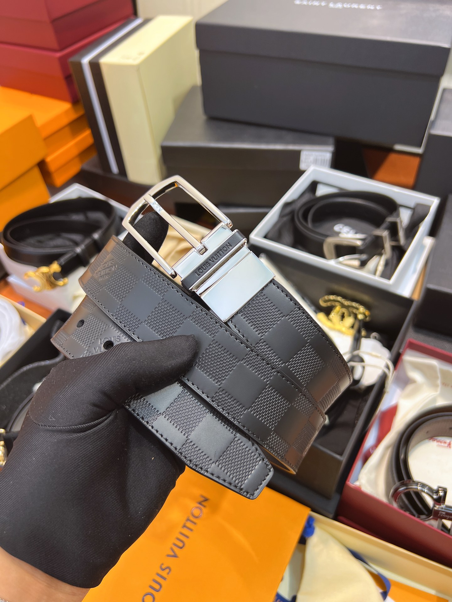 Louis Vuitton LV Leather Belts 1:1 Mirror Version