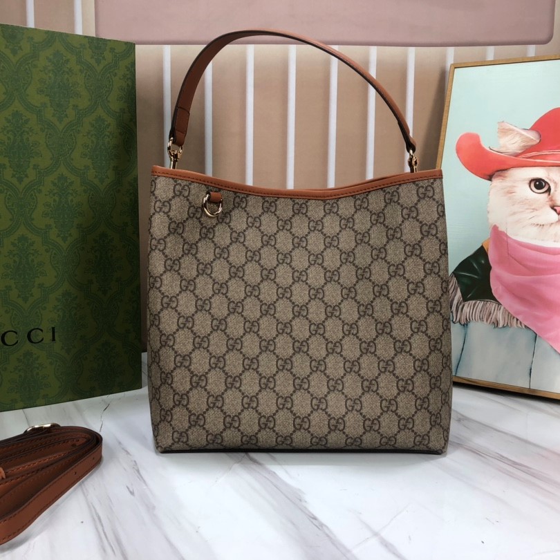 Gucci Emblem Small Bucket Bag 815103