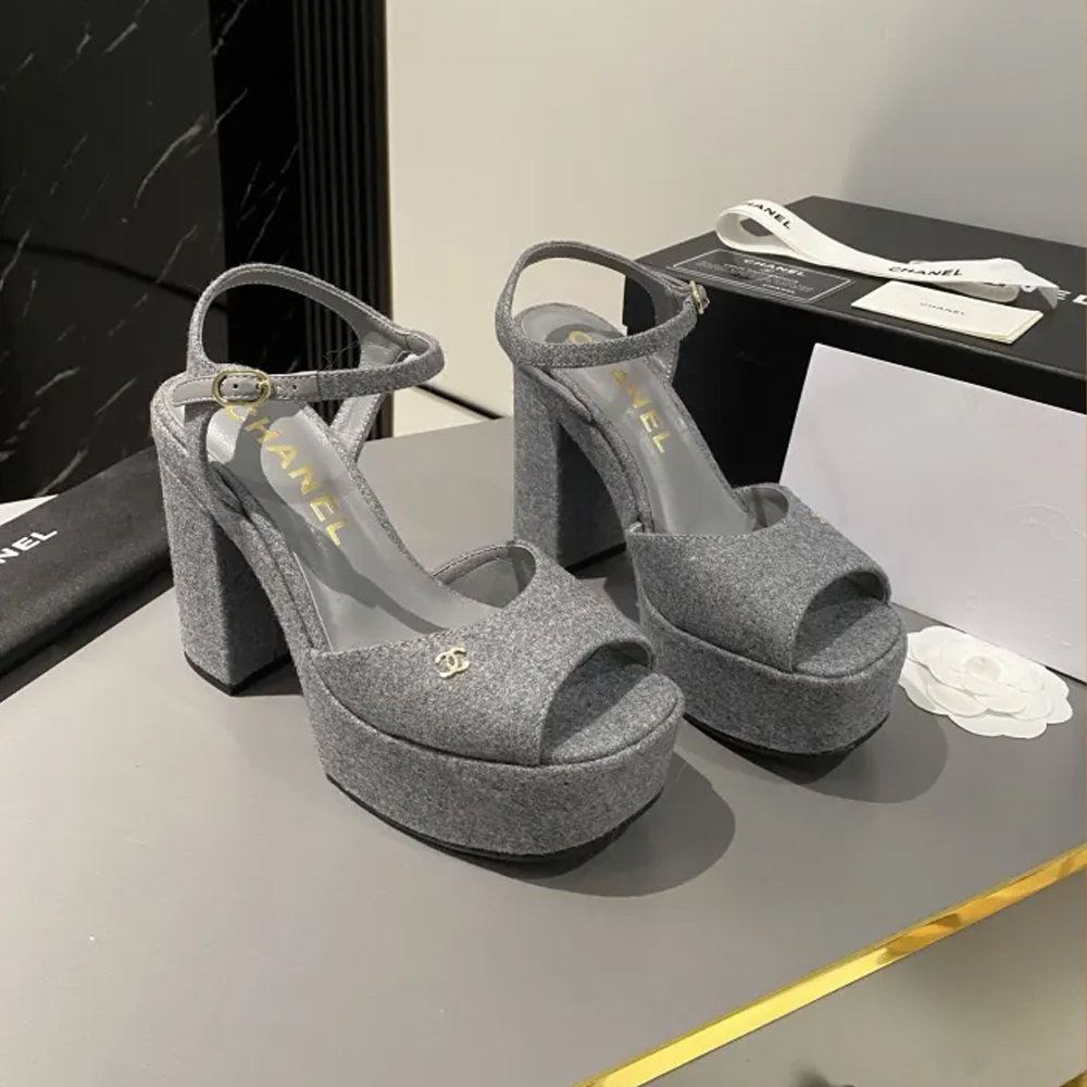 Chanel shoes 066 HL062