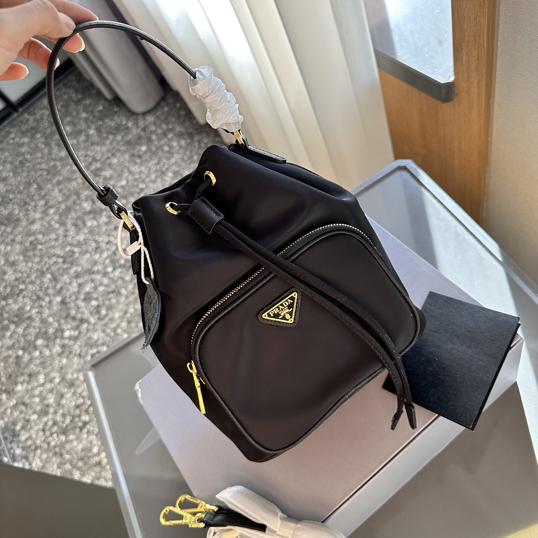 Prada Bucket Bag 004 DB041 19cm
