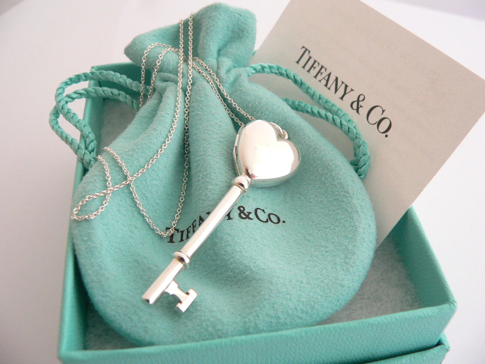 Tiffany & Co Silver Heart Key Locket Necklace Pendant Charm Chain Gift Love