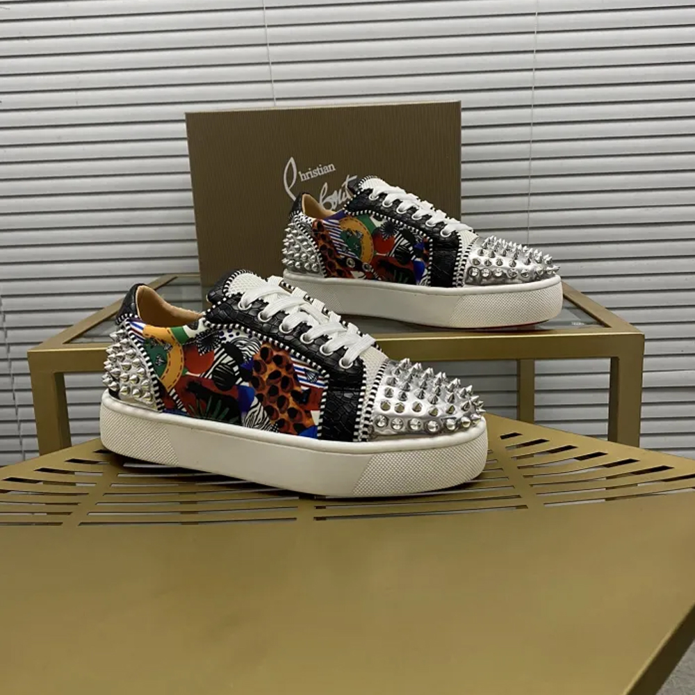 Christian Louboutin 012 Casual shoes HL003