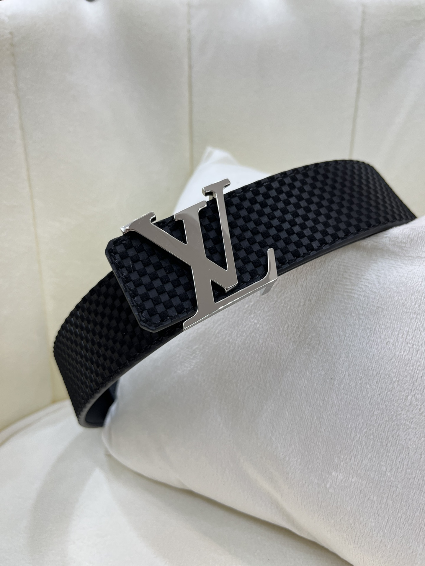 Louis Vuitton LV Leather Belts 1:1 Mirror Version