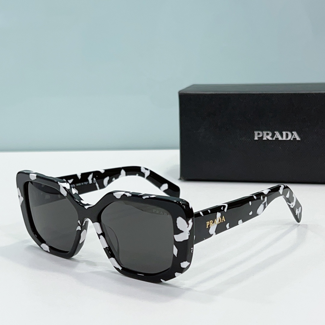 Prada Sunglasses PRA04V SM021