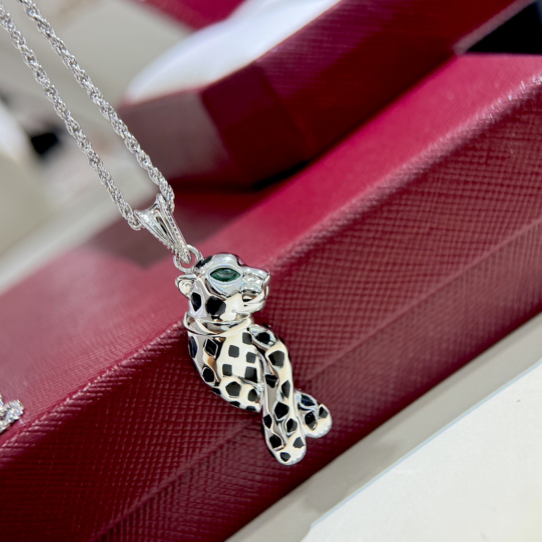 Cartier Necklace 003