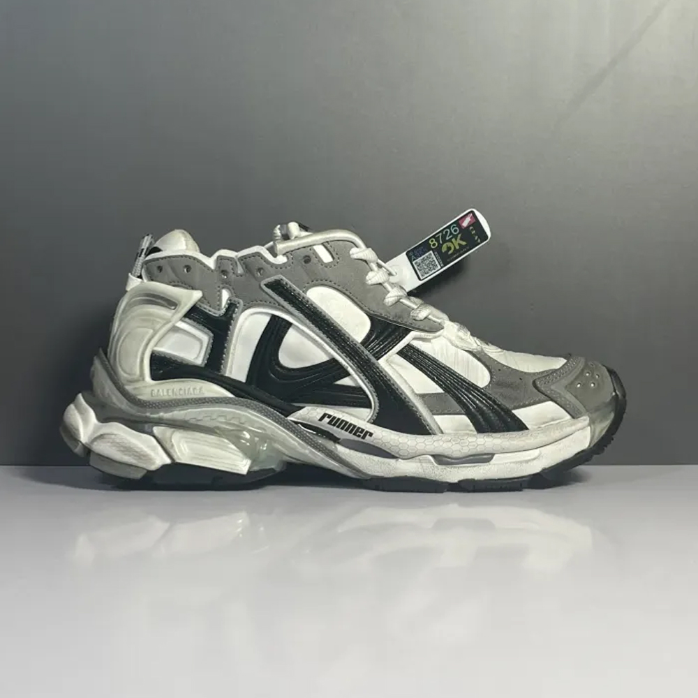 Balenciaga 010 Casual shoes XM084