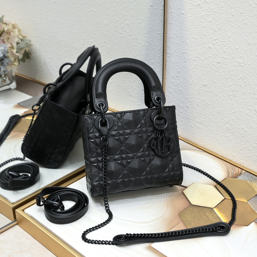 Mini Lady Dior Bag Black Diamond Motif 3002 XB081 17cm