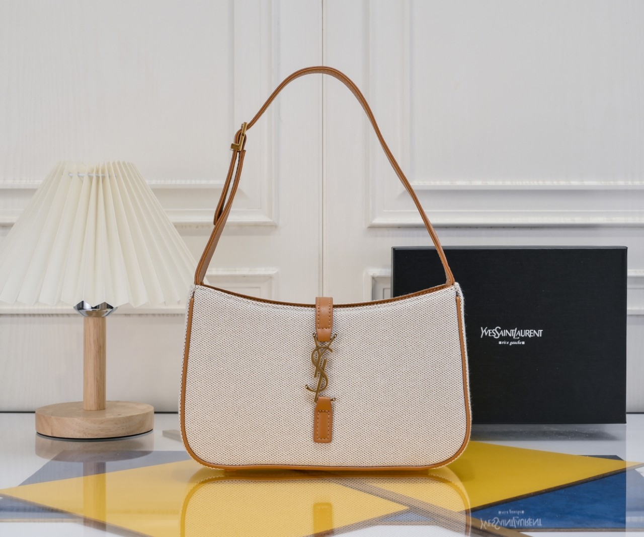 YSL LE 5 � 7 HOBO BAG 657228 LM061 25cm