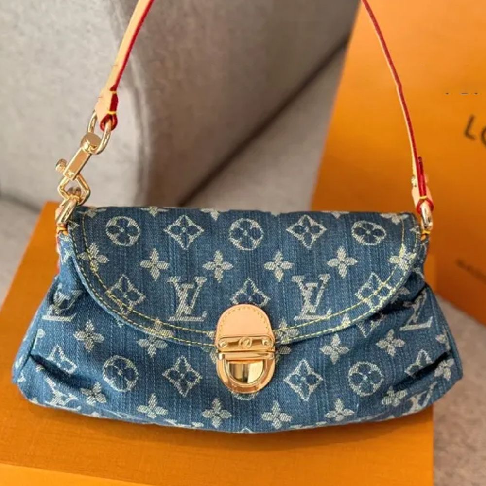 LV Shoulder Bag 009 DB051 27cm
