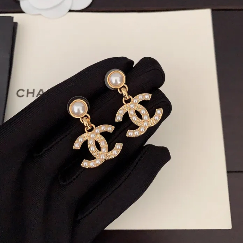 Chanel Earring 037