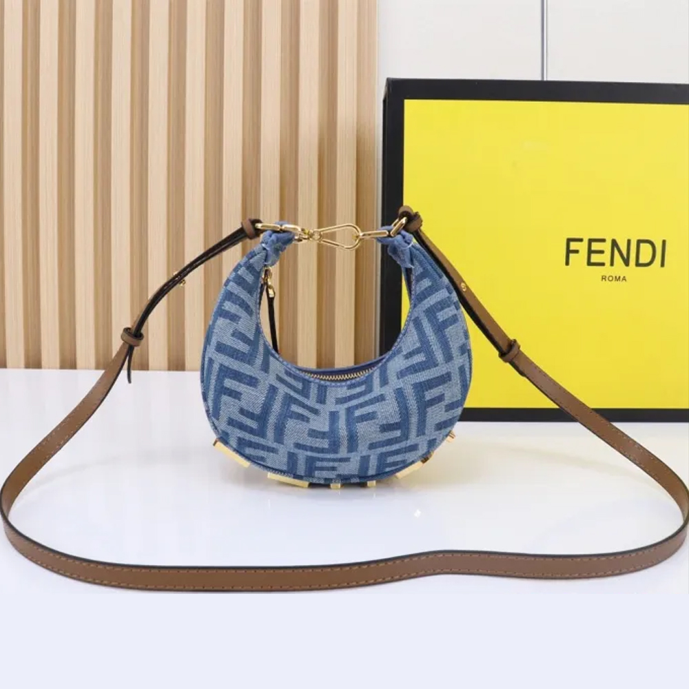 Fendigraphy Bag 68059 LM051 17cm