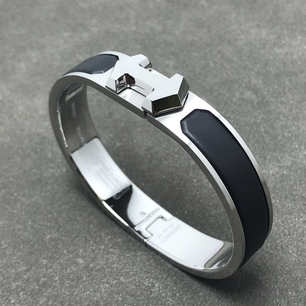 Hermes black arrow bracelet, enamel bracelet