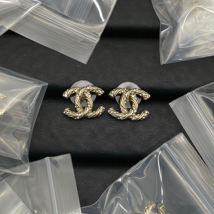 Chanel Earring 052