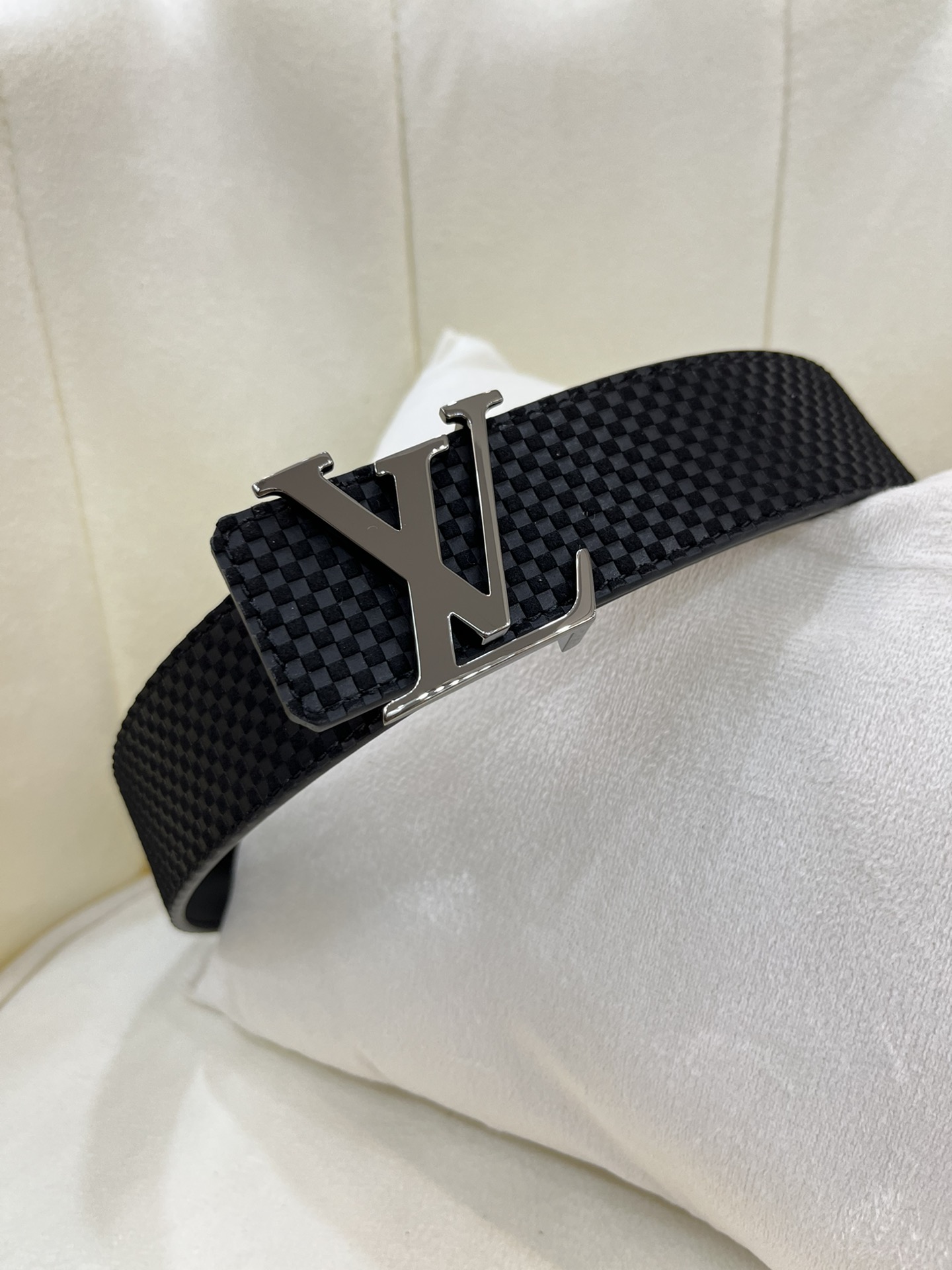 Louis Vuitton LV Leather Belts 1:1 Mirror Version