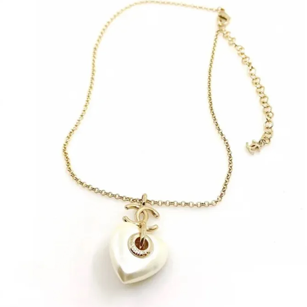 Chanel Necklace 021
