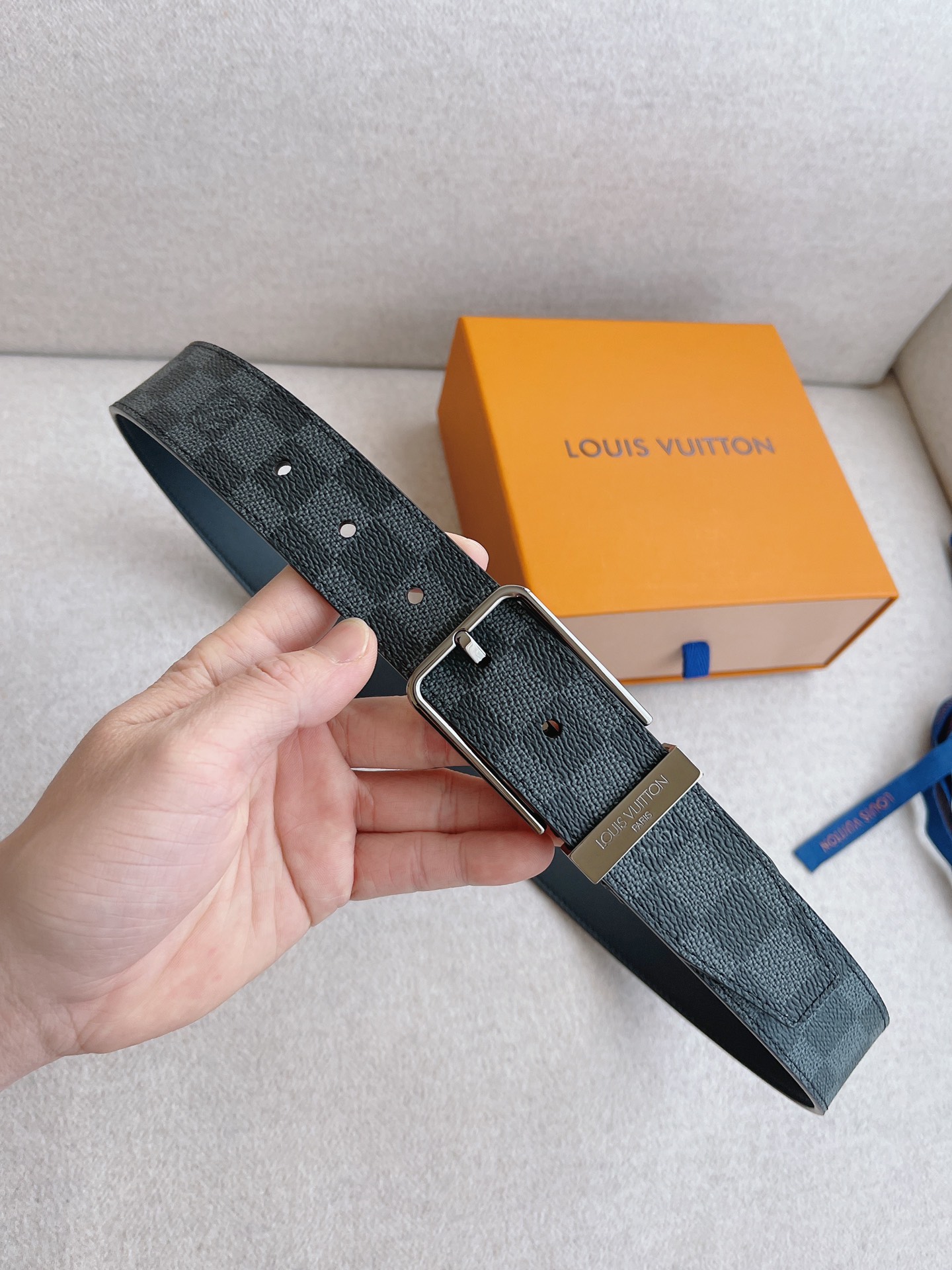 Louis Vuitton LV Leather Belts 1:1 Mirror Version