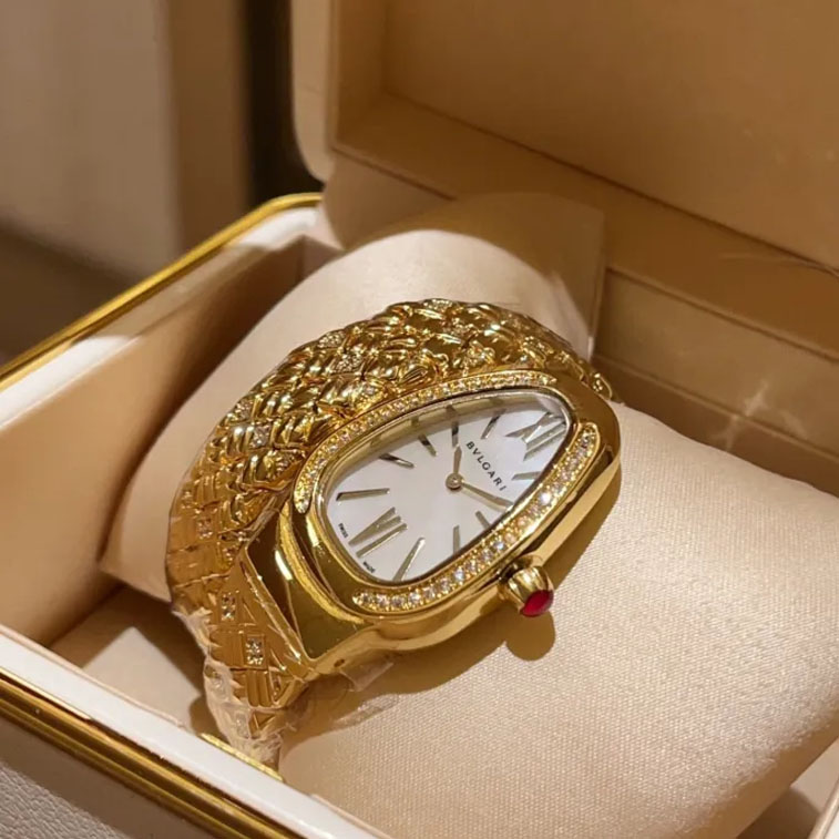 Bvlgari Watches 23*34mm