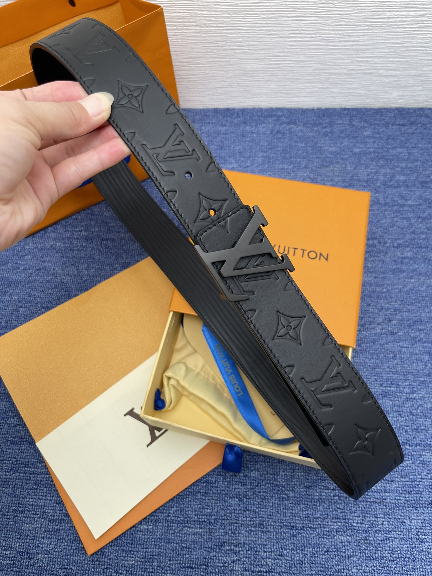 Louis Vuitton LV Leather Belts 1:1 Mirror Version