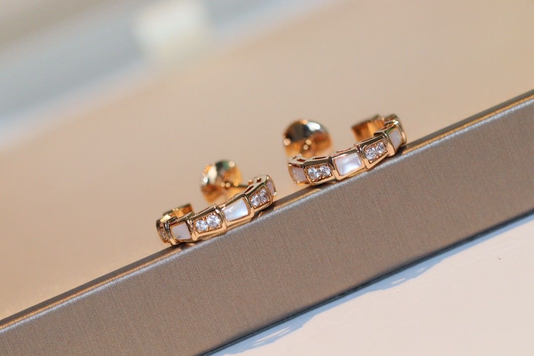 Bvlgari SERPENTI VIPER EARRINGS