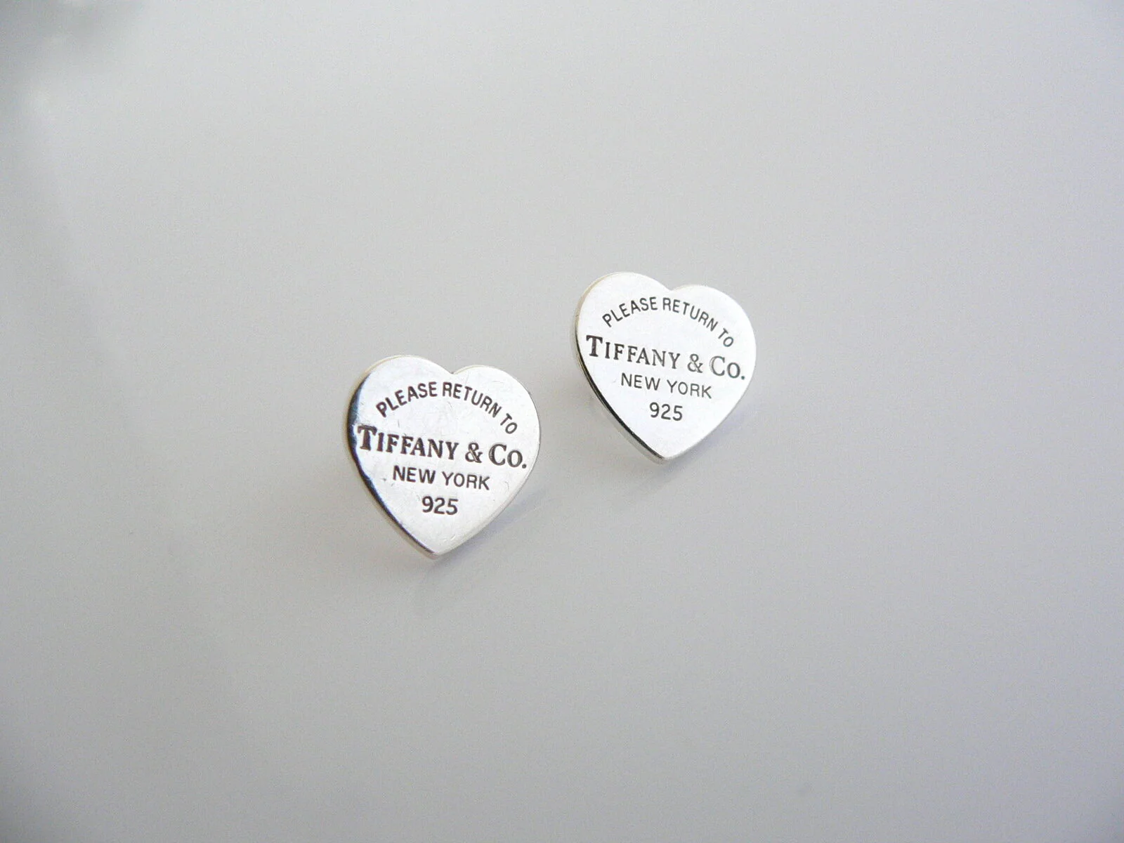 Tiffany & Co Return to Tiffany Heart Earrings Silver Medium Studs Rare Size